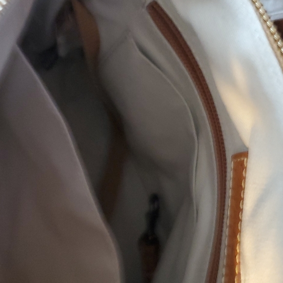 Dooney & Bourke EUC Mets Bag - Picture 4 of 4